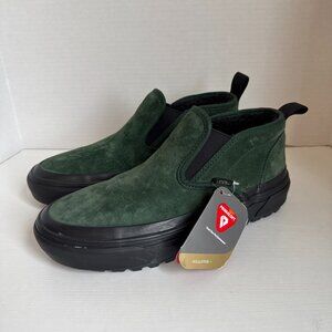 NWT Vans Primaloft Insulated Cold Weather Slip On Shoes Green Suede 7.5M/9W